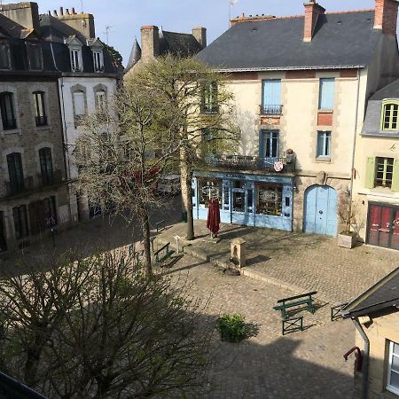 Appartement Situe Dans L'Hyper-Centre D'Auray Ngoại thất bức ảnh